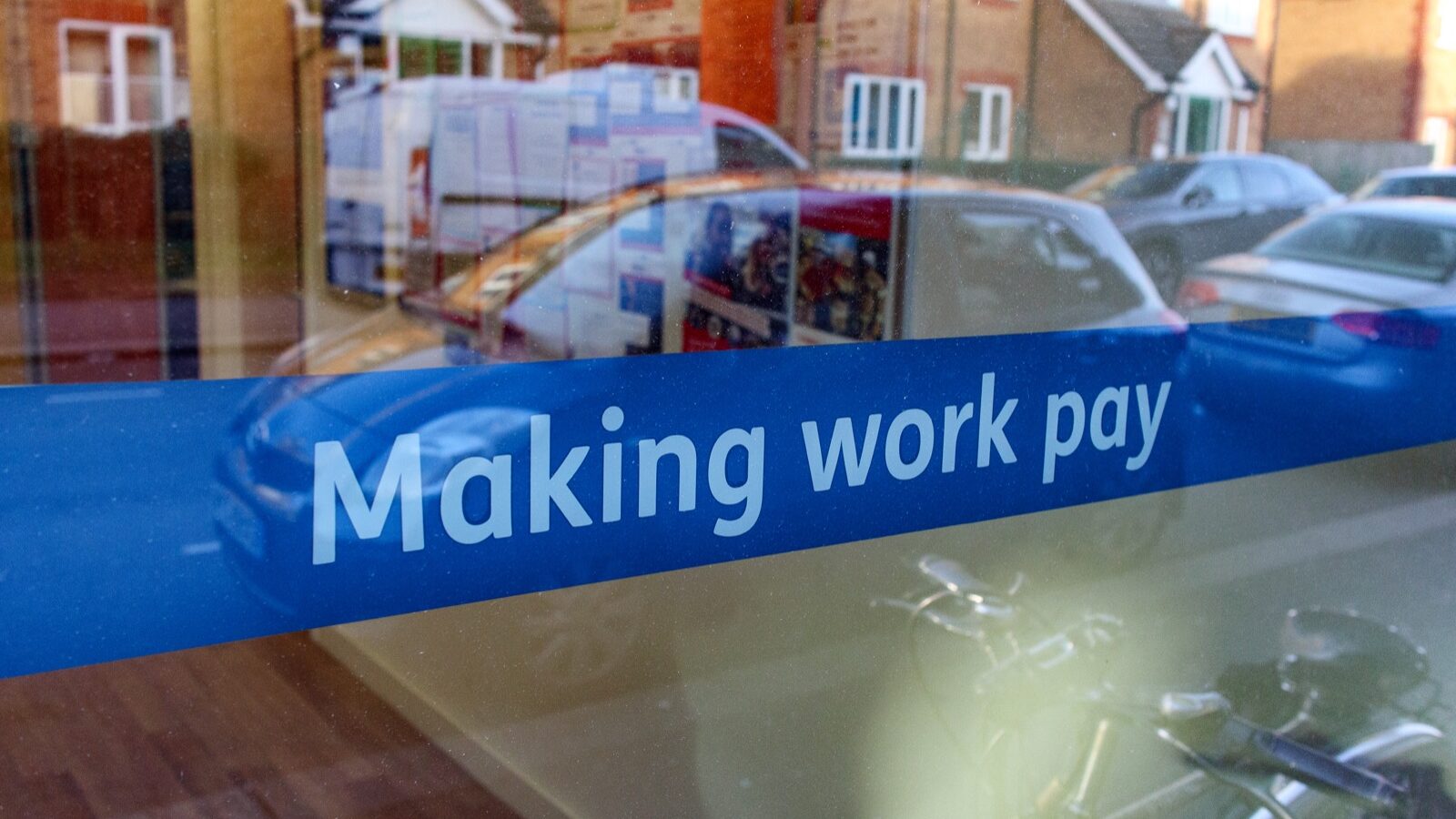 Making work pay sign
