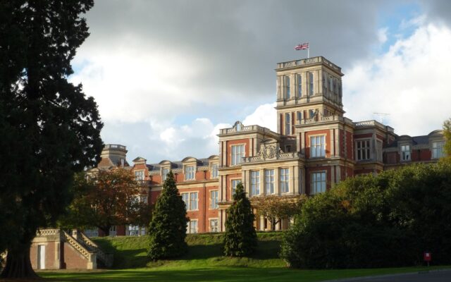 Royal Earlswood Park