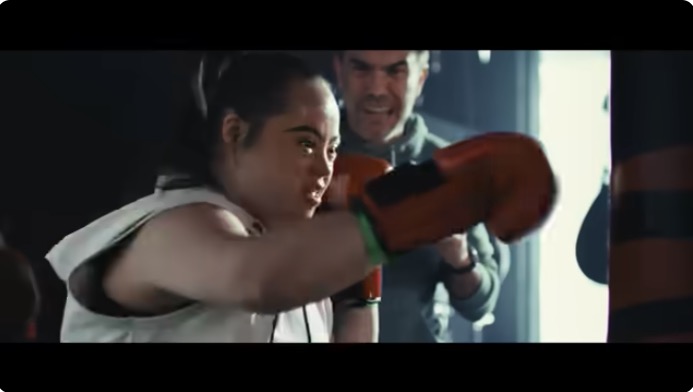 Woman boxing